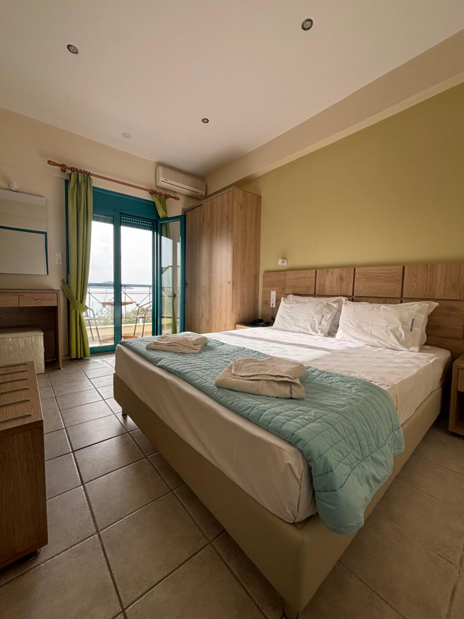 Angeliki Beach Hotel Megali Ammos  Exterior photo
