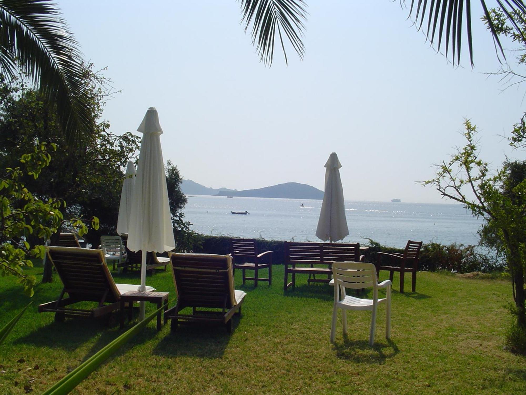 Angeliki Beach Hotel Megali Ammos  Exterior photo