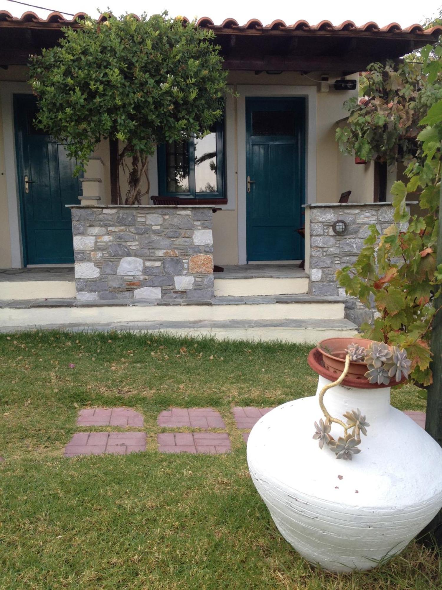 Angeliki Beach Hotel Megali Ammos  Exterior photo