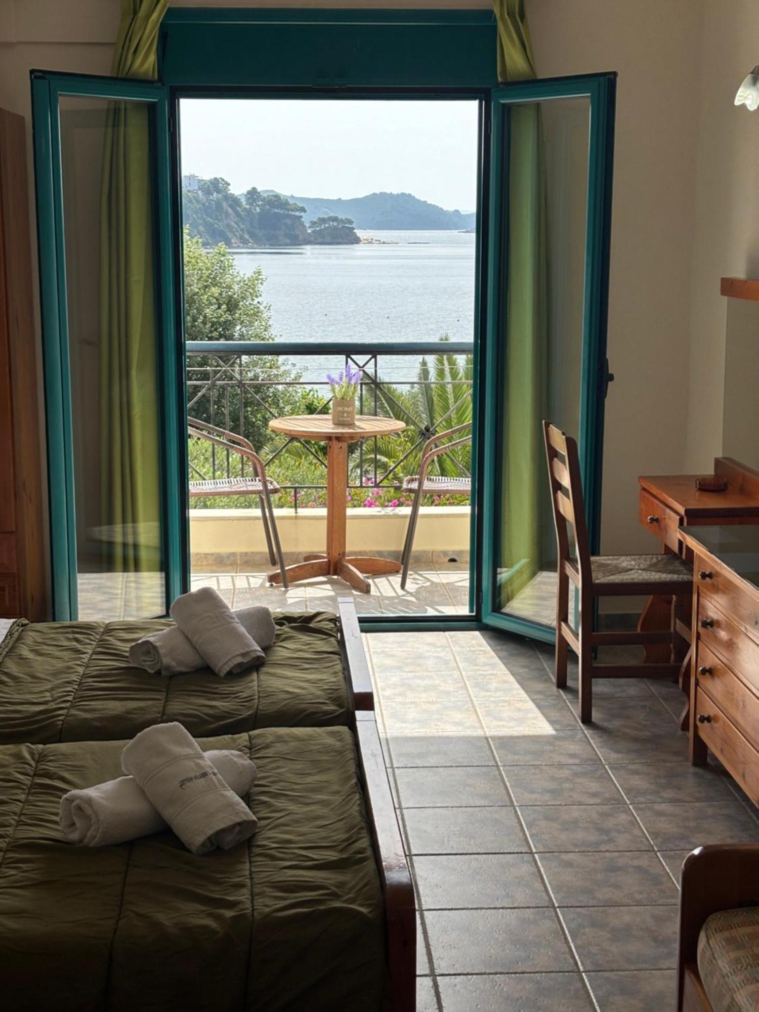 Angeliki Beach Hotel Megali Ammos  Exterior photo